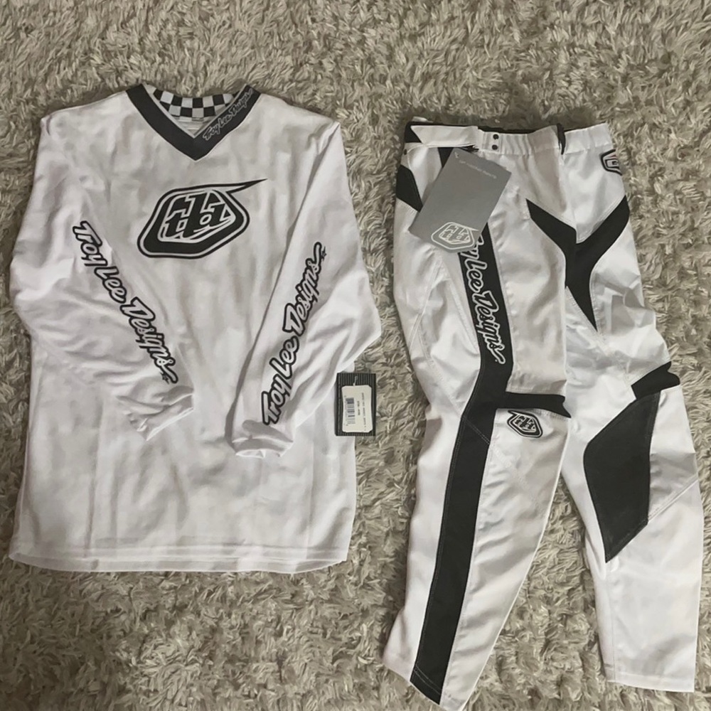 Troy lee designs youth riding gear